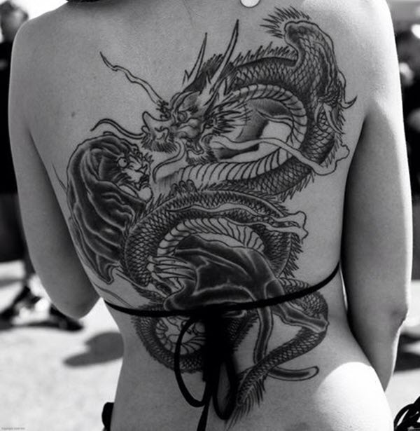 Mẫu hὶnh xǎm rồng kίn lưng cho nữ đẹp