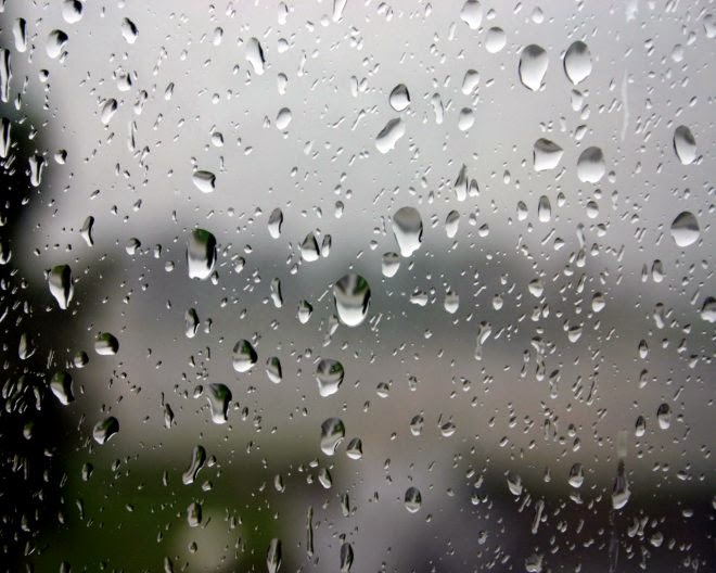 Hình ảnh mưa ngoài cửa sổ